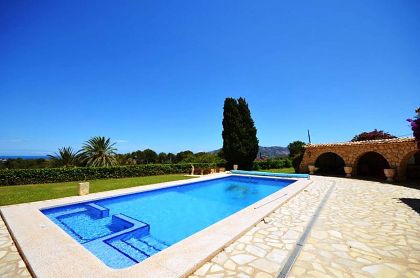Villa for sale in town, Spain 279220