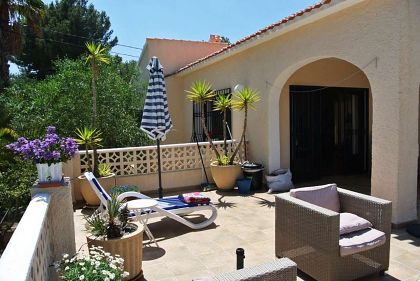 Villa for sale in town, Spain 279221