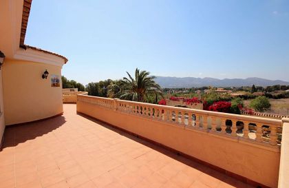 Villa for sale in town, Spain 279224