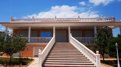 Villa with 4 bedroom in town, Spain 279228