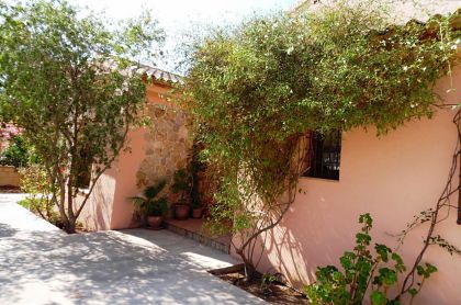 Villa with 4 bedroom in town 279235