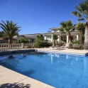 Villa for sale in town 279354