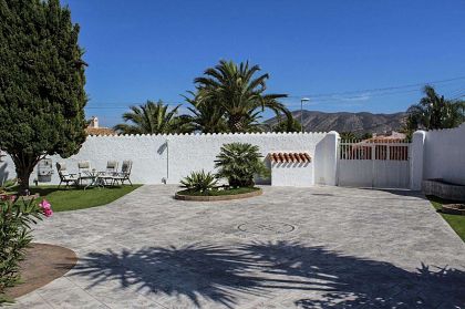 Villa in Alicante for sale 279377