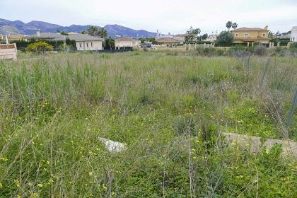 Villa with bedroom in town 279439