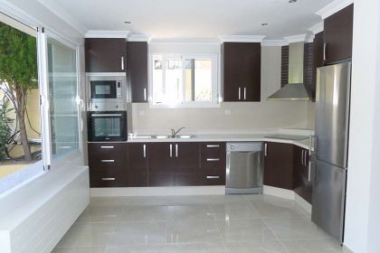 Villa for sale in town, Alicante 279459