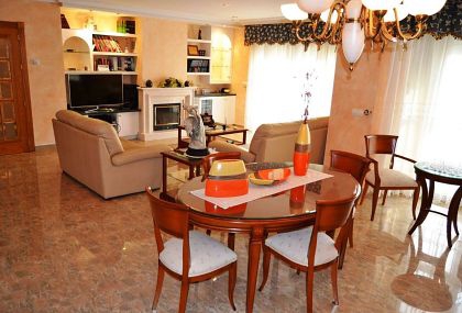 Villa with 4 bedroom in town, Spain 279548