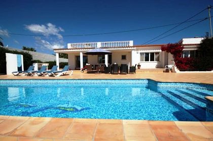 Villa for sale in town, Spain 279589