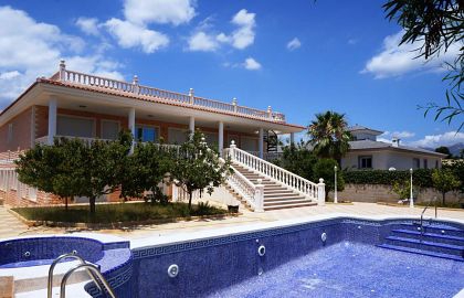 Villa for sale in town, Alicante 279595