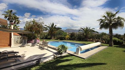 Villa for sale in town, Spain 279631