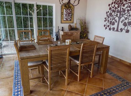 Villa with 6 bedroom in town 279660