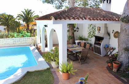 Villa with 3 bedroom in town 279662