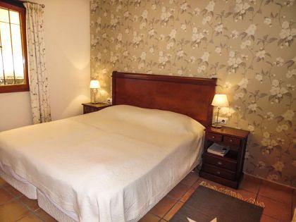 Villa for sale in town, Alicante 279689