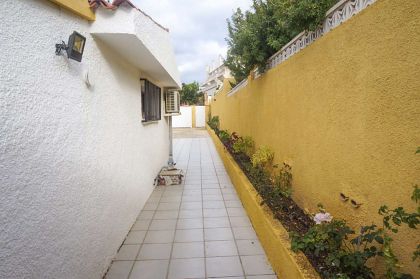 Albir&nbsp;property:&nbsp;Villa&nbsp;with&nbsp;2&nbsp;bedroom&nbsp;in&nbsp;Albir,&nbsp;Spain&nbsp;279748