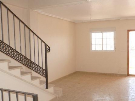 Townhome with 2 bedroom in town, Spain 279937