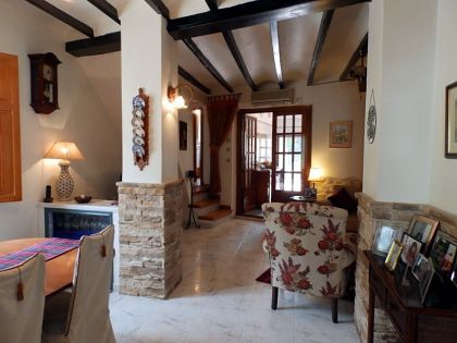 Villa for sale in town, Alicante 279980
