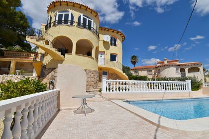 Villa for sale in town, Alicante 279987