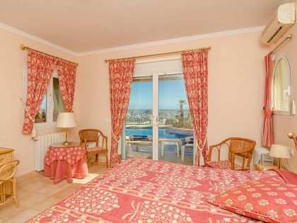 Moraira property: Alicante Villa 280095