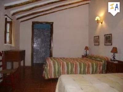 Priego De Cordoba property: Farmhouse in Cordoba for sale 280498