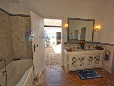 Sotogrande property: Villa in Cadiz for sale 280534