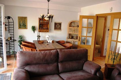 Villa for sale in town, Spain 280569