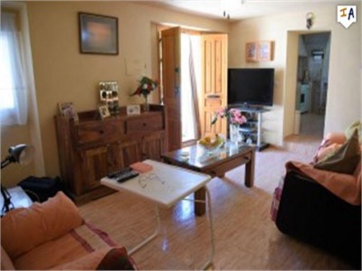 Farmhouse for sale in town, Spain 280616