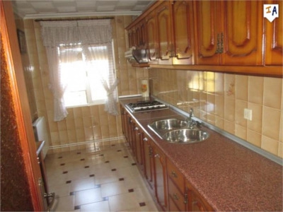 Castillo De Locubin property: Commercial with 3 bedroom in Castillo De Locubin, Spain 280646