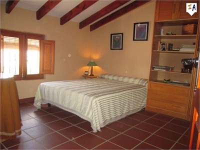 Alcala La Real property: Farmhouse with 7 bedroom in Alcala La Real 280649
