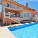 Villa for sale in town 281058