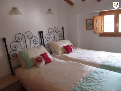 Castillo De Locubin property: Jaen property | 3 bedroom Townhome 281075
