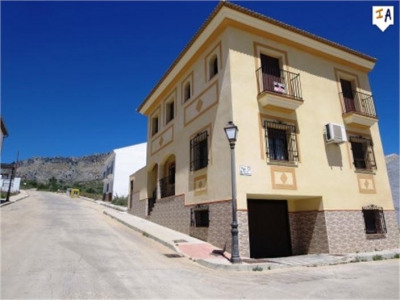 Villanueva De La Concepcion property: Townhome for sale in Villanueva De La Concepcion 281123