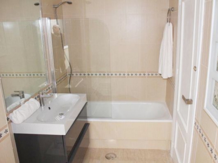 town Apartment 281181