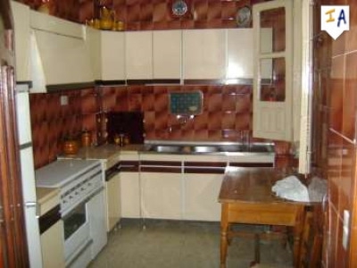Castillo De Locubin property: Townhome for sale in Castillo De Locubin, Spain 281281