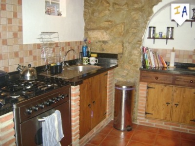 Castillo De Locubin property: Townhome with 2 bedroom in Castillo De Locubin, Spain 281295