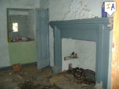 Castillo De Locubin property: Townhome with 7 bedroom in Castillo De Locubin 281300