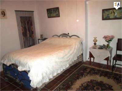 Valdepenas De Jaen property: Jaen Townhome 281484