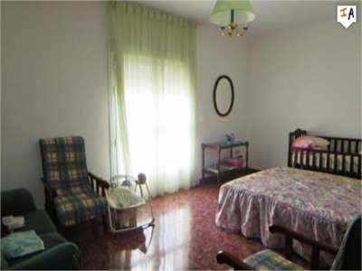 Townhome with 6 bedroom in town, Spain 281495