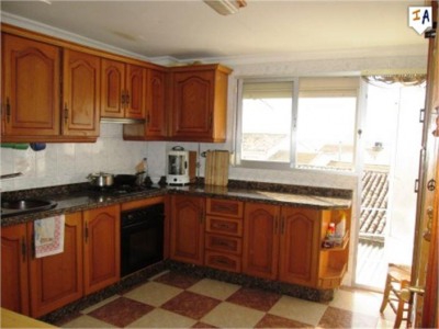 Castillo De Locubin property: Townhome for sale in Castillo De Locubin, Spain 281497