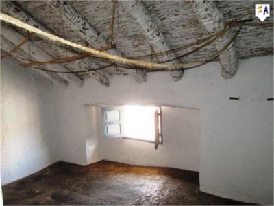 Castillo De Locubin property: Townhome in Jaen for sale 281510