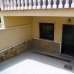 Villa in town 281585