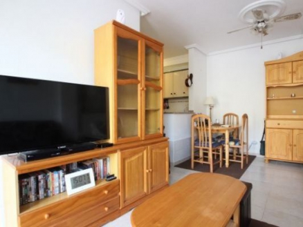  2 bedroom Apartment 281624