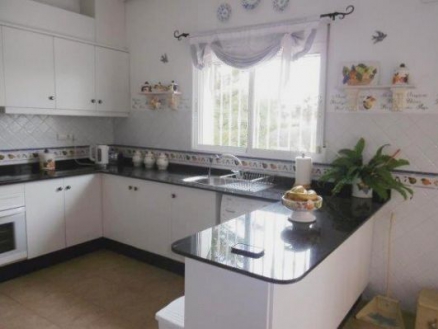  3 bedroom Villa 281649