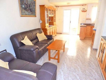 Townhome with 2 bedroom in town 281663