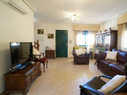 Villa for sale in town,  281684