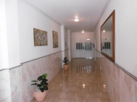 Apartment for sale in town, Spain 281695