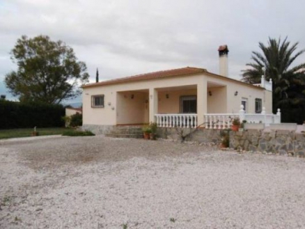 Villa for sale in town 281696