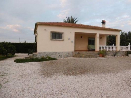 Villa for sale in town, Spain 281696