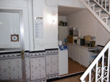 town Townhome 281710