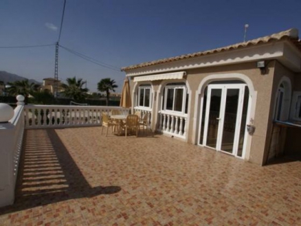 Villa for sale in town, Spain 281713