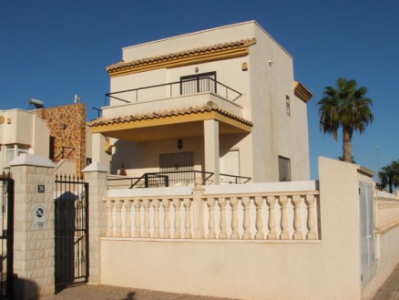 Villa for sale in town 281719