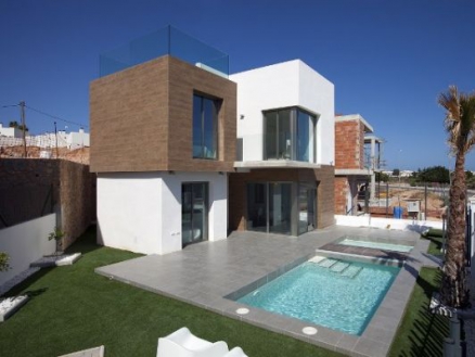 Villa for sale in town 281755